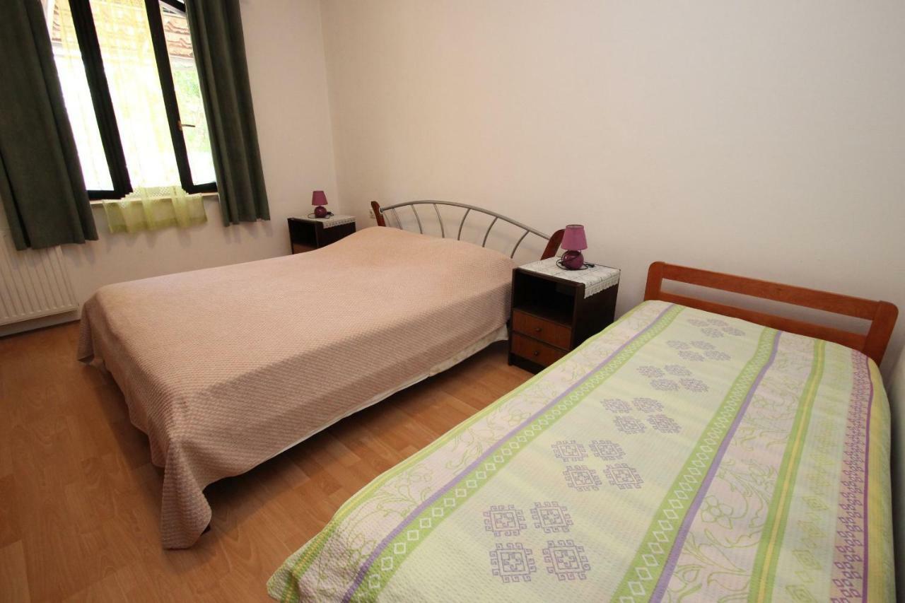 Apartment Sasa Bozac 波雷奇 外观 照片