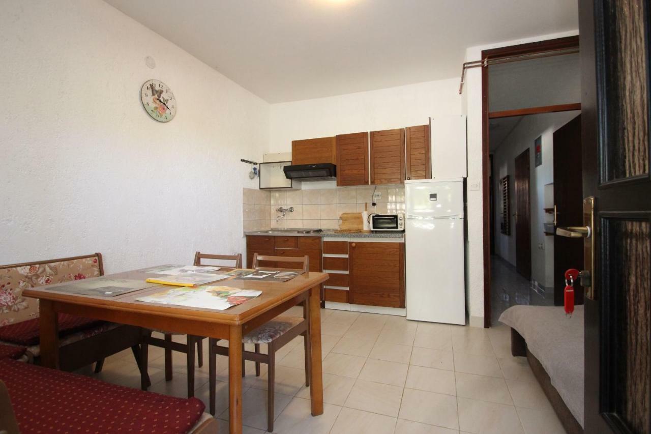 Apartment Sasa Bozac 波雷奇 外观 照片